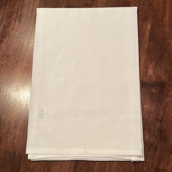 Embroidered DG Collections 100% Cotton 27"x27" Flour “J” Monogram Towel - Picture 2 of 7